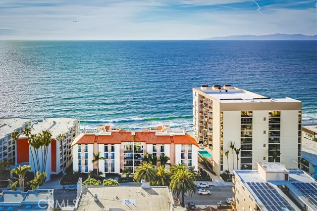 555 Esplanade, Redondo Beach, California 90277, 2 Bedrooms Bedrooms, ,2 BathroomsBathrooms,Residential,Sold,Esplanade,SB23039373