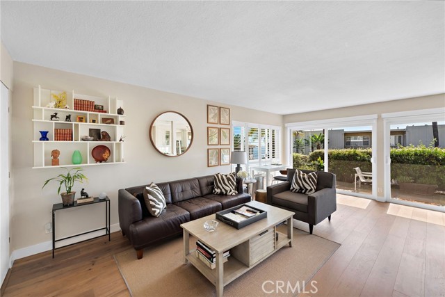 21703 Ocean Vista Drive, Laguna Beach CA: https://media.crmls.org/medias/58a3d5c0-3598-4542-a4c1-d27685aaffa8.jpg