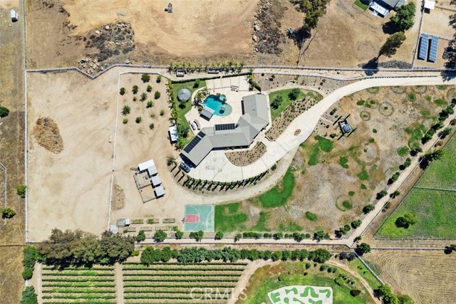 37789 Avenida La Cresta, Murrieta CA: https://media.crmls.org/medias/58a3f86a-4ff3-44e2-bada-977d87bad076.jpg