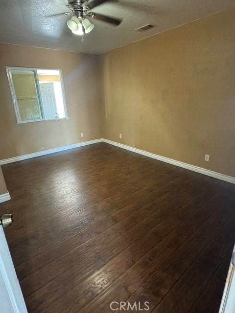 Detail Gallery Image 14 of 19 For 21226 21226 Stoddard Wells Rd, Apple Valley,  CA 92307 - 2 Beds | 2 Baths