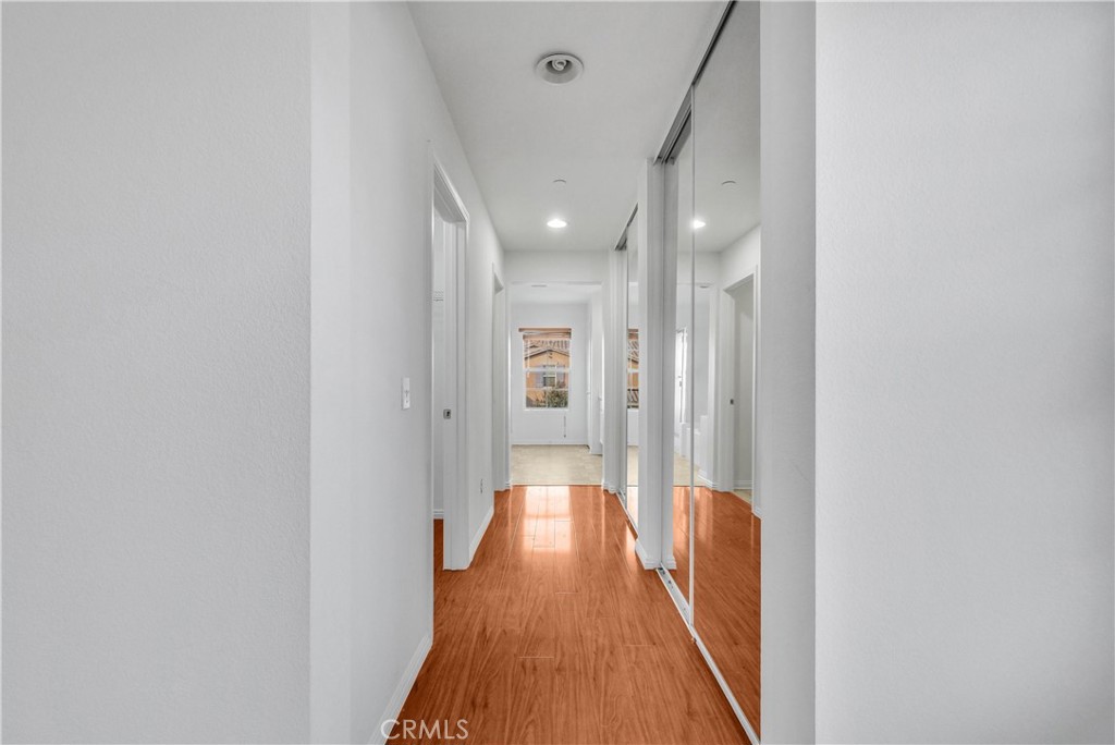 https://media.crmls.org/medias/58a63b6a-1165-4a5e-9795-ad0ecbbeb827.jpg?preset=X-Large