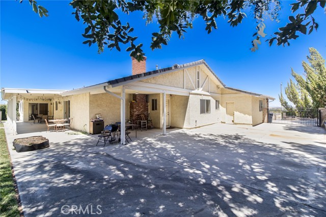 41653 62nd W Street, Palmdale CA: https://media.crmls.org/medias/58a69e55-0a5a-4c7e-94c2-ccd749ced4c8.jpg