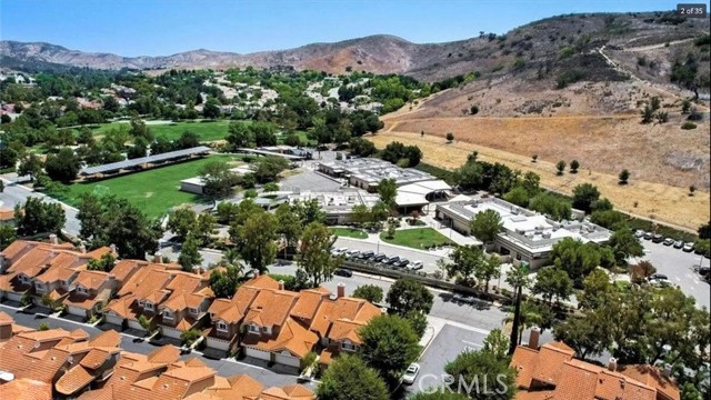 4928 Lazio Way, Oak Park CA: https://media.crmls.org/medias/58a6db13-c6cb-4b49-a15d-24458553c254.jpg