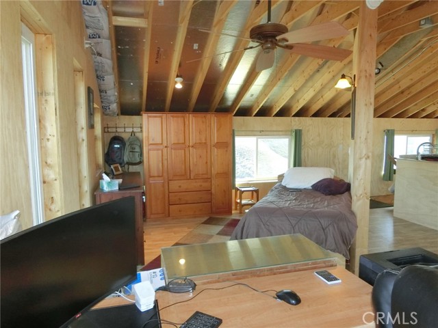 Detail Gallery Image 12 of 49 For 864 Watertrough Rd, Clearlake Oaks,  CA 95423 - 1 Beds | 1/1 Baths