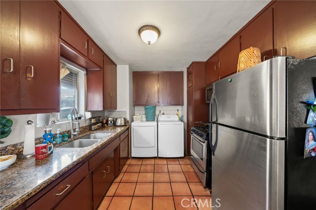 Detail Gallery Image 8 of 32 For 1422 E Mauretania, Wilmington,  CA 90744 - – Beds | – Baths