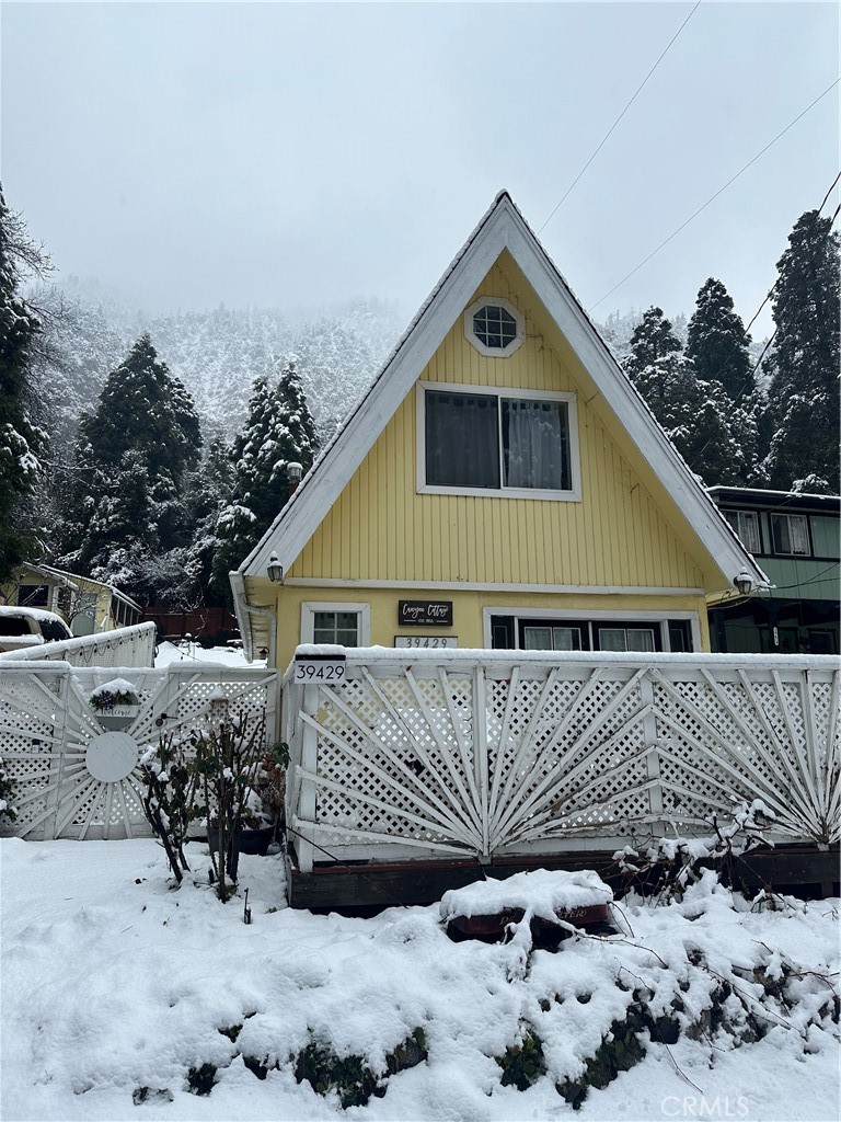 https://media.crmls.org/medias/58a83dd8-0622-4114-ace6-8b881005577d.jpg?preset=X-Large