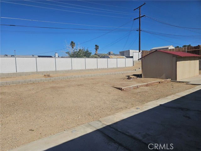 Detail Gallery Image 2 of 13 For 37146 Lombardy Ave, Barstow,  CA 92311 - 4 Beds | 2 Baths