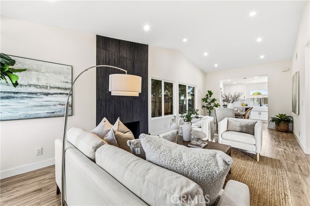 Detail Gallery Image 9 of 55 For 4525 via via De La, Yorba Linda,  CA 92886 - 3 Beds | 2 Baths