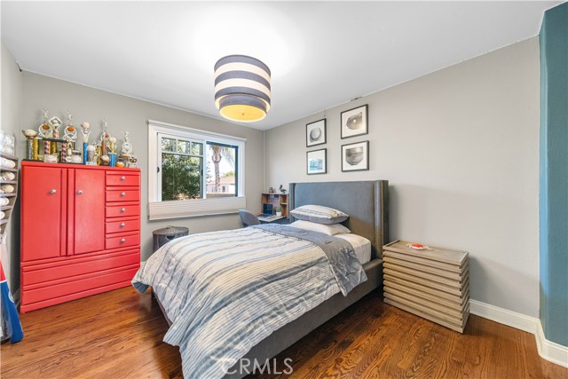 Detail Gallery Image 24 of 38 For 36 Pomona Ave, Long Beach,  CA 90803 - 3 Beds | 3 Baths