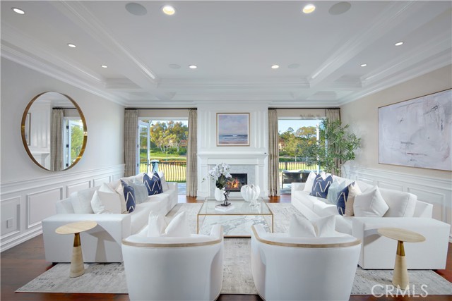 Detail Gallery Image 7 of 48 For 2 Royal Saint George Rd, Newport Beach,  CA 92660 - 5 Beds | 5/2 Baths
