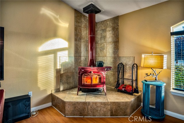 Detail Gallery Image 5 of 44 For 388 Calaveras Rd, Pinon Hills,  CA 92372 - 3 Beds | 2 Baths