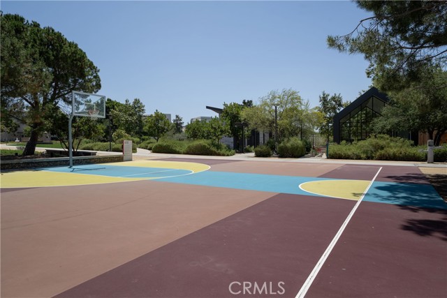 Detail Gallery Image 4 of 16 For 109 Pitch, Irvine,  CA 92618 - 4 Beds | 3/1 Baths