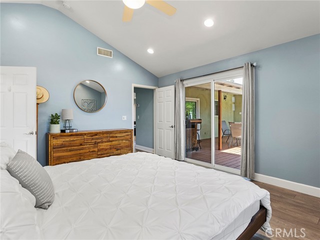 3828 2nd Avenue, La Crescenta CA: https://media.crmls.org/medias/58ac9c9f-140e-4d28-bd5f-43e67f0c758f.jpg