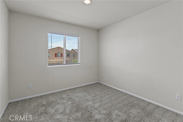 Image 18 of 27 For 36417 Shine Drive