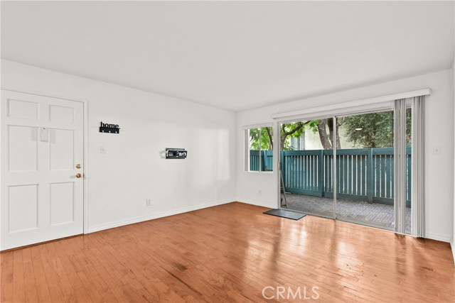 Detail Gallery Image 13 of 40 For 5700 Etiwanda #148,  Tarzana,  CA 91356 - 2 Beds | 1/1 Baths