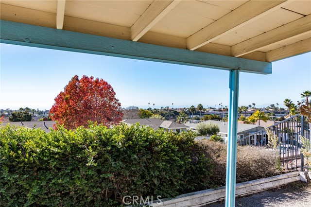 4101 Calle Mayo, San Clemente CA: https://media.crmls.org/medias/58ae4d06-6f9c-4b69-afd1-84b481b56d4d.jpg