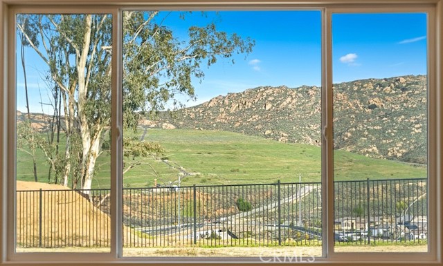 Front Image Thumbnail for CRWS25276718