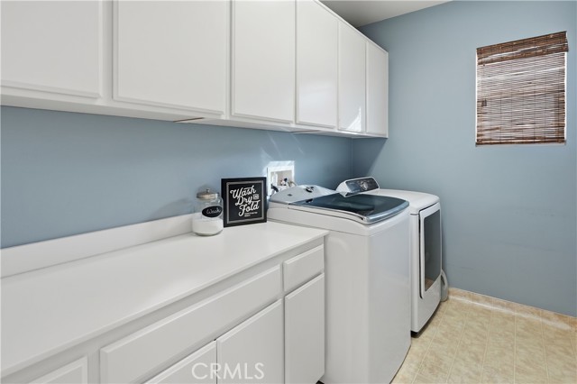 Detail Gallery Image 27 of 37 For 24125 Willowbrooke Ct, Valencia,  CA 91354 - 4 Beds | 3 Baths