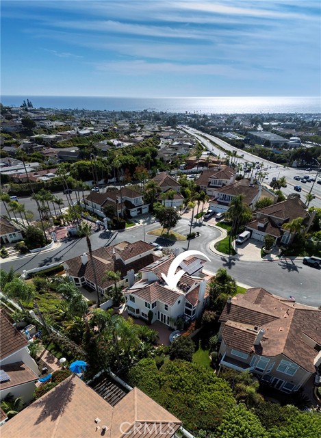 Detail Gallery Image 2 of 28 For 6 Harbor Pointe Dr, Corona Del Mar,  CA 92625 - 3 Beds | 3/1 Baths