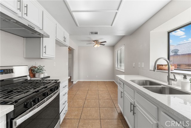 Detail Gallery Image 19 of 35 For 38115 41st St, Palmdale,  CA 93552 - 3 Beds | 2 Baths