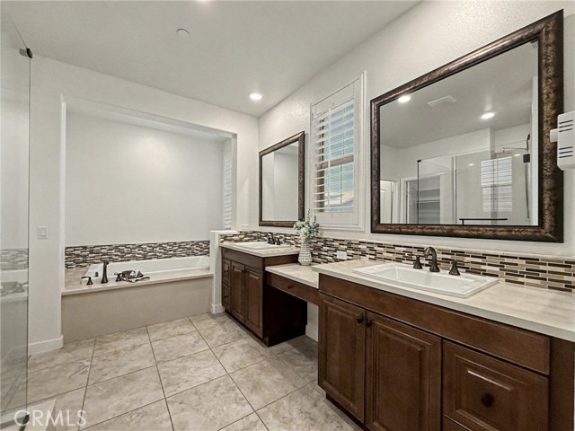 Detail Gallery Image 16 of 26 For 7662 Cabrillo, Corona,  CA 92880 - 5 Beds | 3/1 Baths