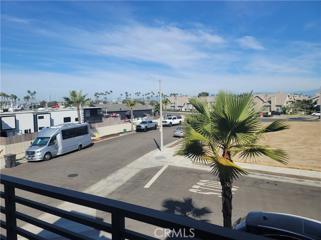 Detail Gallery Image 24 of 25 For 208 Ocean Pl, Seal Beach,  CA 90740 - 4 Beds | 4/2 Baths