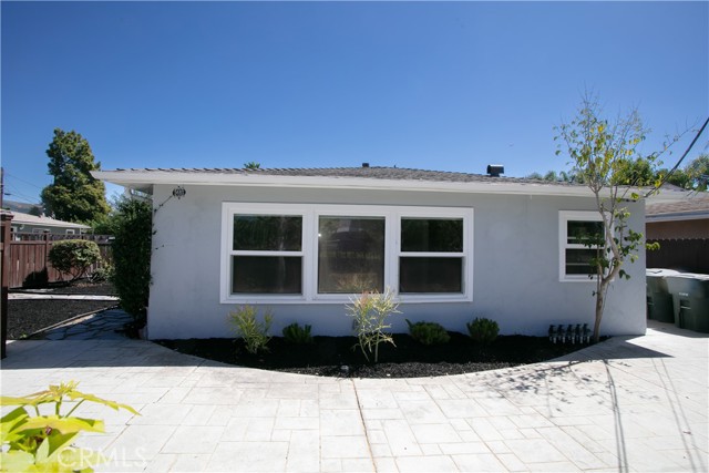 Detail Gallery Image 1 of 24 For 2480 Orange Ave #B,  Costa Mesa,  CA 92627 - 3 Beds | 1 Baths