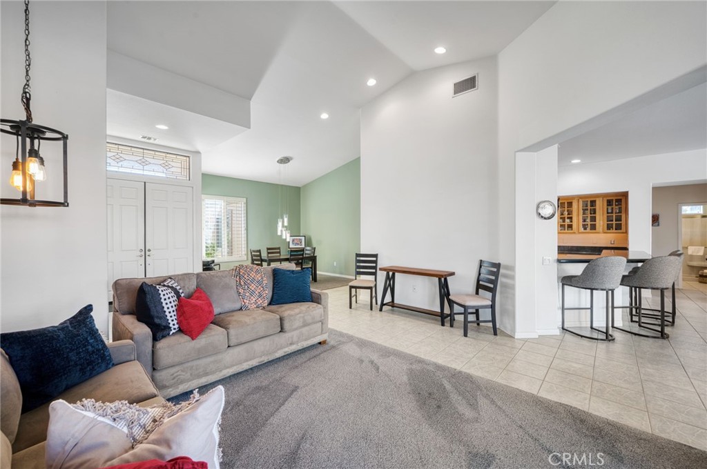 MLS #OC25246344 image #20