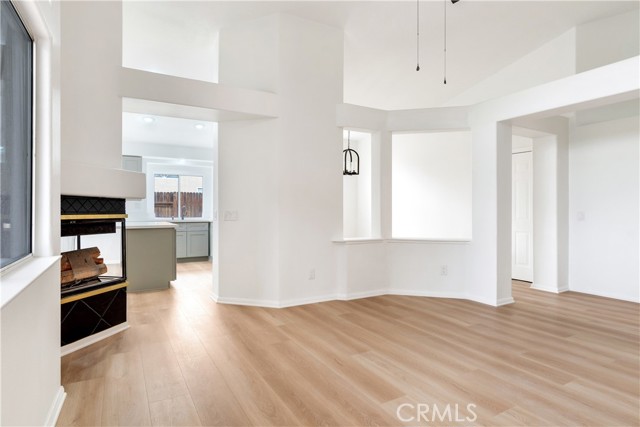 Detail Gallery Image 14 of 25 For 1235 Marble Ct, Hemet,  CA 92543 - 3 Beds | 2 Baths