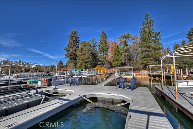 Detail Gallery Image 5 of 18 For 306 North Shore, Lake Arrowhead,  CA 92352 - – Beds | – Baths