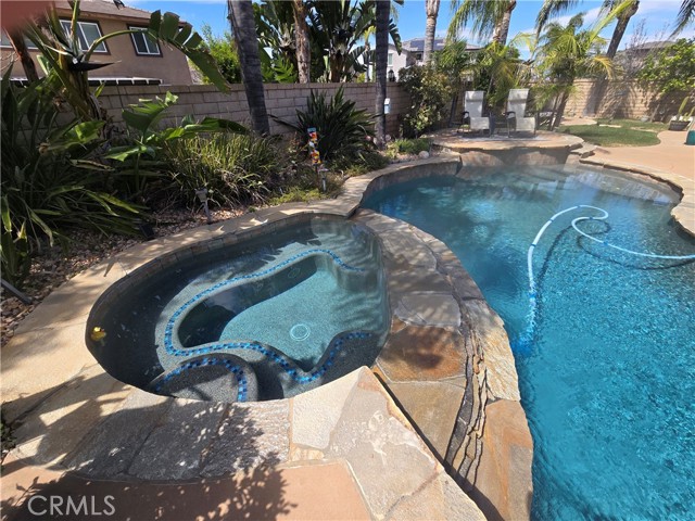 Detail Gallery Image 31 of 37 For 3250 Quartz Cir, Corona,  CA 92882 - 5 Beds | 3/1 Baths