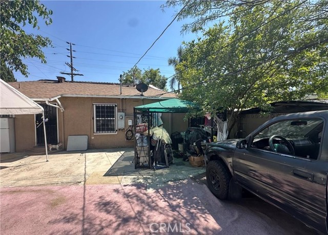 Detail Gallery Image 14 of 21 For 10673 Saticoy, Sun Valley,  CA 91352 - 3 Beds | 1 Baths