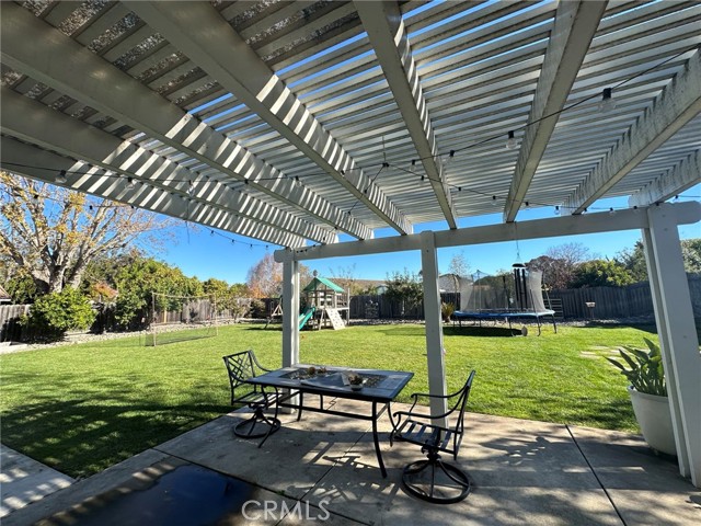 Detail Gallery Image 2 of 21 For 4318 Edenbury Dr, Santa Maria,  CA 93455 - 4 Beds | 3/1 Baths