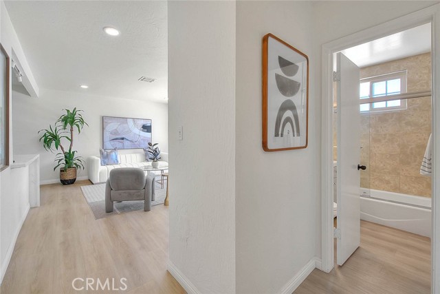 5221 Farago Avenue, Temple City CA: https://media.crmls.org/medias/58b3b121-6547-493c-a2a6-0623d5b80588.jpg
