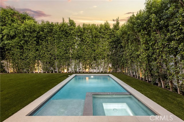 Detail Gallery Image 38 of 41 For 4930 Edgerton Ave, Encino,  CA 91436 - 5 Beds | 5/1 Baths