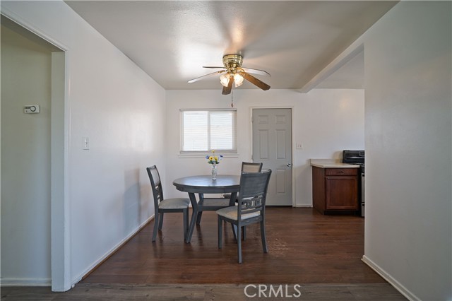 Detail Gallery Image 10 of 30 For 16176 Del Rey Ct, Victorville,  CA 92395 - 4 Beds | 2 Baths