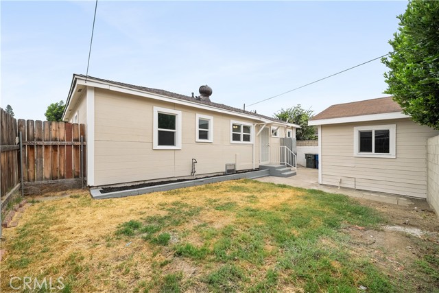 920 E Elma Street, Ontario CA: https://media.crmls.org/medias/58b501ff-96ac-442c-a9e5-8fdcf027e31b.jpg