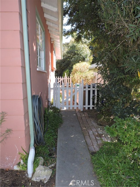 1604 Via Garfias, Palos Verdes Estates, California 90274, 2 Bedrooms Bedrooms, ,Residential,Sold,Via Garfias,SB17240788