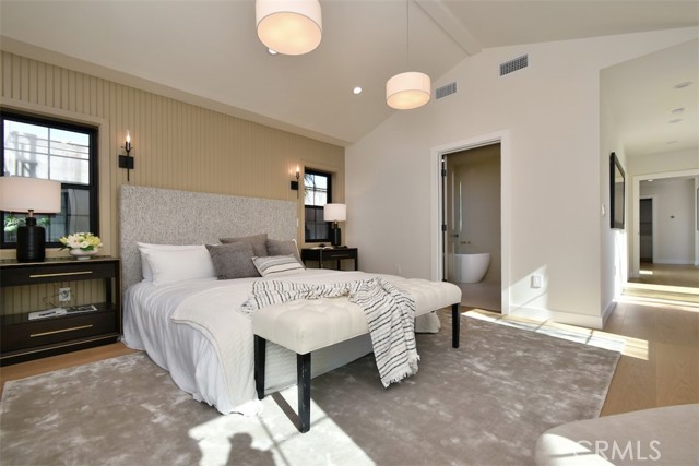 Detail Gallery Image 35 of 50 For 7907 Vicksburg, Los Angeles,  CA 90045 - 4 Beds | 3/1 Baths