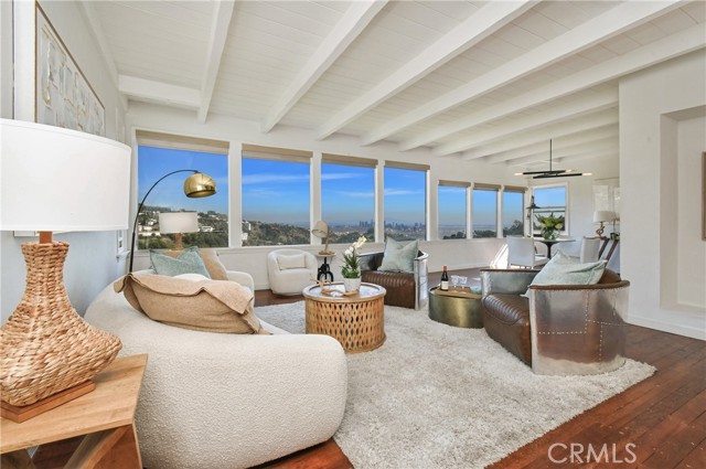 Detail Gallery Image 5 of 40 For 8383 Wyndham Rd, Los Angeles,  CA 90046 - 3 Beds | 2/1 Baths