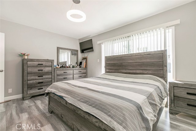 11024 Peoria Street, Sun Valley CA: https://media.crmls.org/medias/58b6218c-b874-4c21-bfae-5648d23997a1.jpg