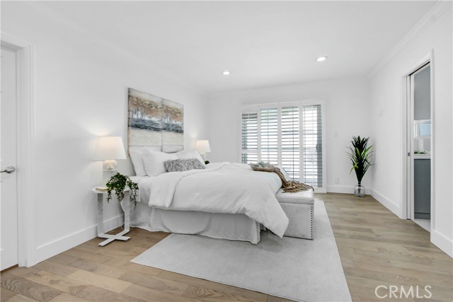 5237 Melvin Avenue, Tarzana CA: https://media.crmls.org/medias/58b6542a-cd4f-4526-83f1-e9e25f74b336.jpg