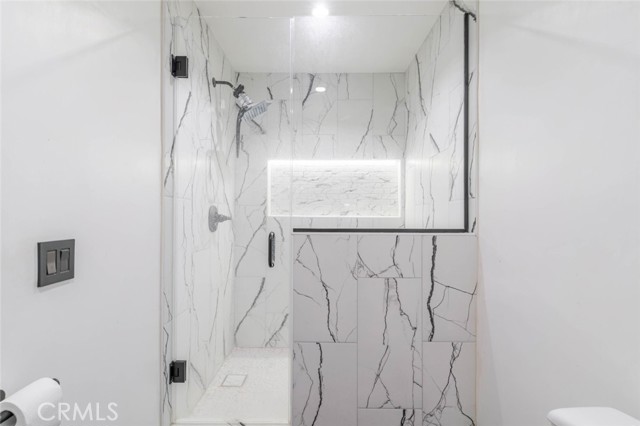 Detail Gallery Image 20 of 32 For 15931 Foothill, –,  CA 91342 - 3 Beds | 2 Baths