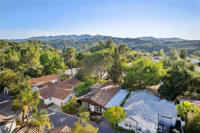 Detail Gallery Image 46 of 61 For 1165 Cherokee, Topanga,  CA 90290 - 3 Beds | 2 Baths