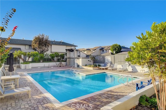 14142 Via Posada, Tustin CA: https://media.crmls.org/medias/58b74c1c-dbbf-463a-8e23-899cf4448a6c.jpg