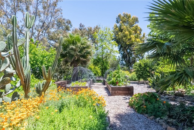 2 Chuckwagon, Rolling Hills, California 90274, 3 Bedrooms Bedrooms, 0 ,2 BathroomsBathrooms,Residential,For Sale,Chuckwagon,0,SB26132436