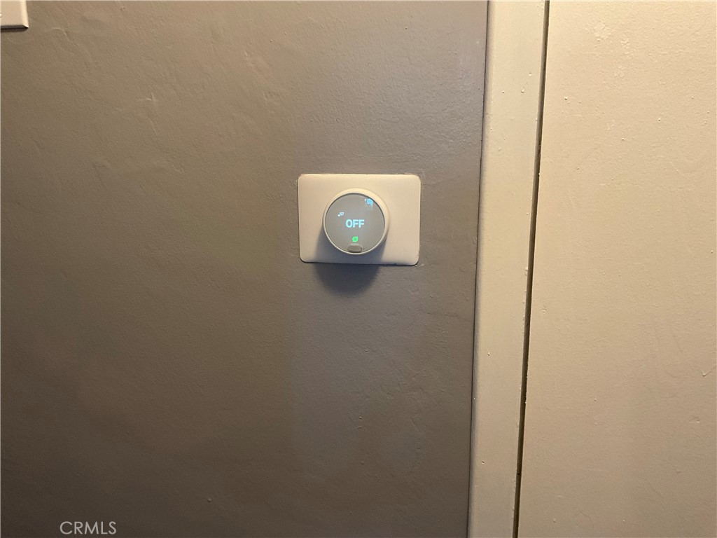 https://media.crmls.org/medias/58b772ac-002f-4a48-8f50-5dc8e3fd3df3.jpg?preset=X-Large