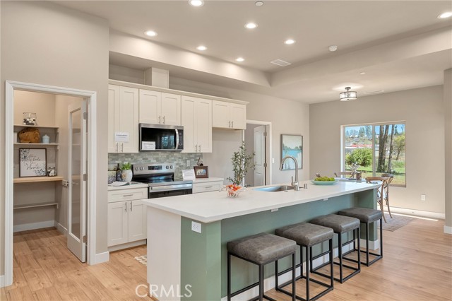 Detail Gallery Image 13 of 43 For 6148 Bowles Bld, Paradise,  CA 95969 - 3 Beds | 2 Baths