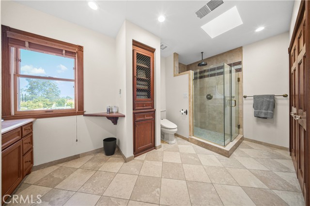 Detail Gallery Image 27 of 35 For 4049 E 15th, Long Beach,  CA 90804 - 3 Beds | 2 Baths