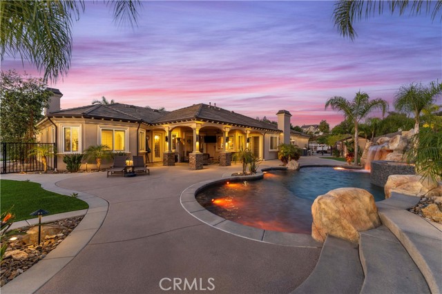 16905 Silver Star Court, Riverside CA: https://media.crmls.org/medias/58b8ce20-4711-4a36-a7a4-5674f4c148ad.jpg